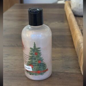 NWT Philosophy White
Cherry Hydrating
Shower Gel - 8 oz